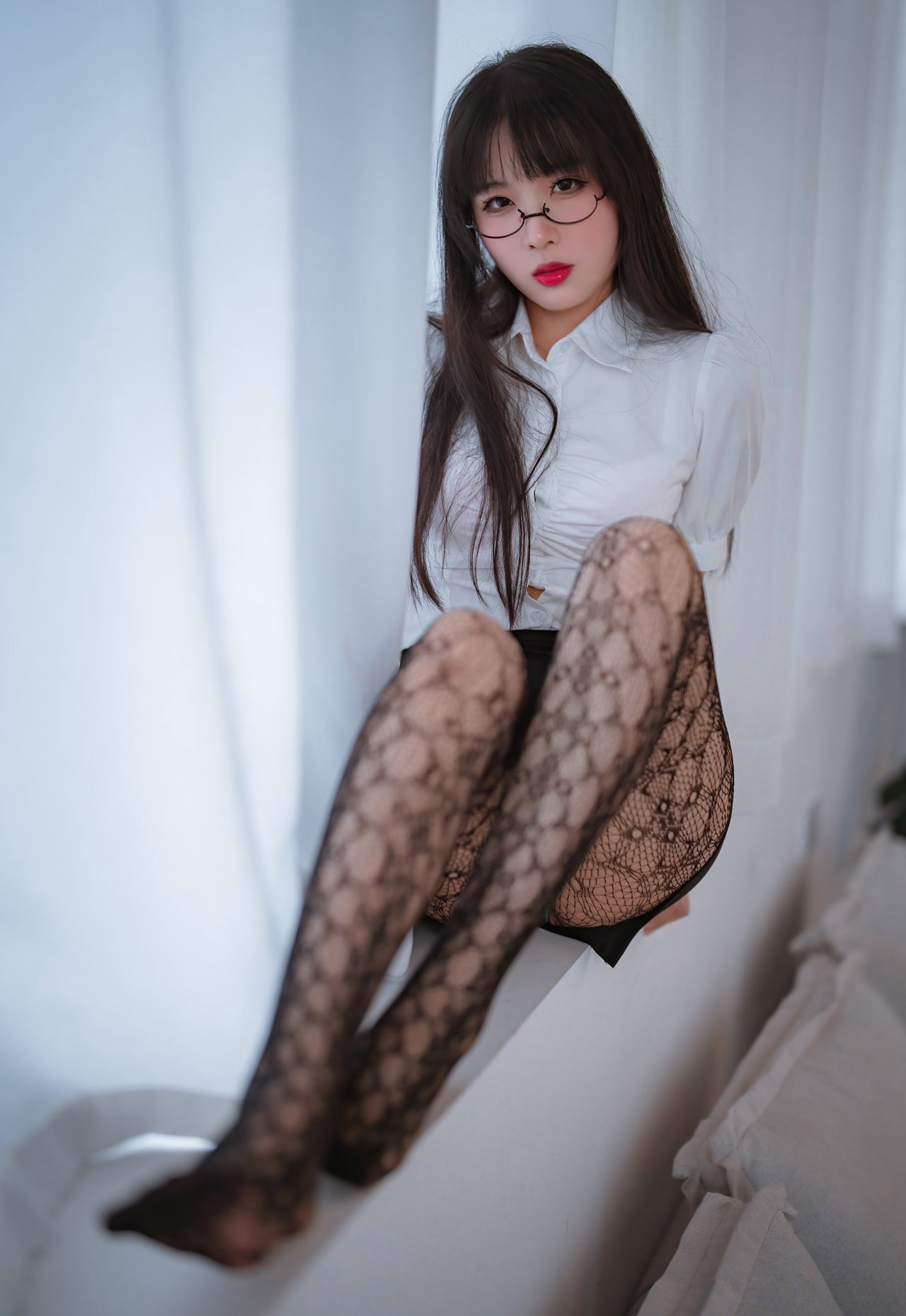 轩萧学姐性感美女漫画黑色网袜丝袜诱惑福利_爱美女