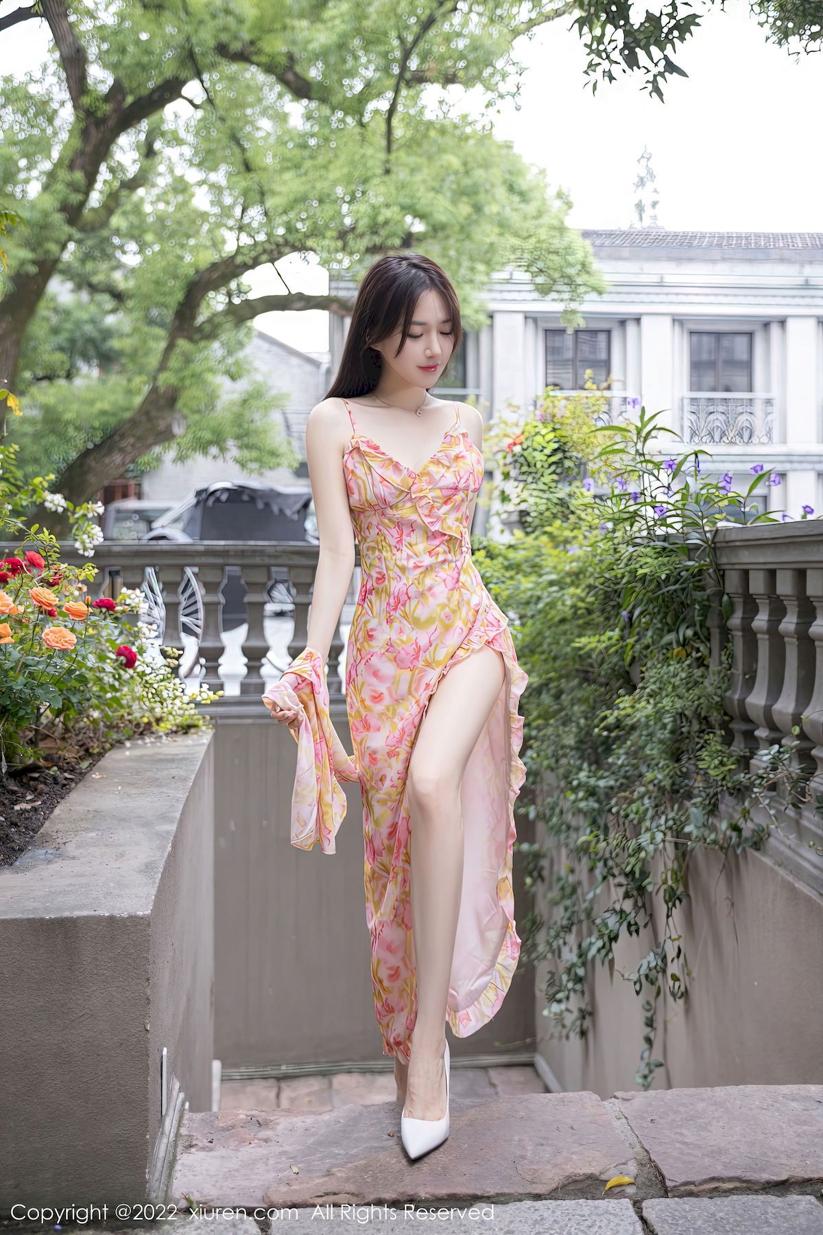 秀人网美女模特鱼子酱Fish多套长裙服饰春夏秋冬四季旅拍