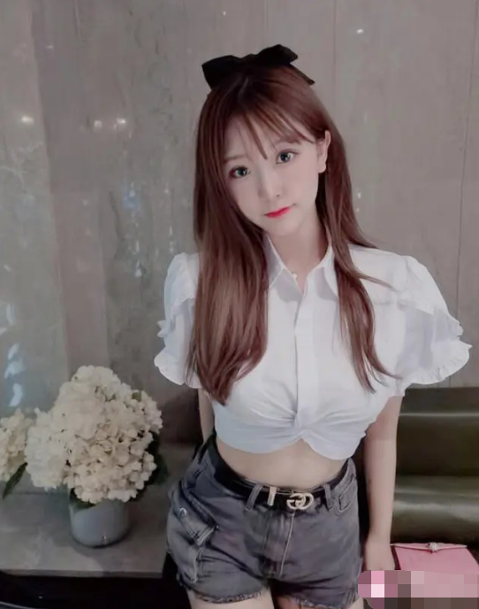 网红猫九酱被曝下海,某平台1V1视频卖到千元