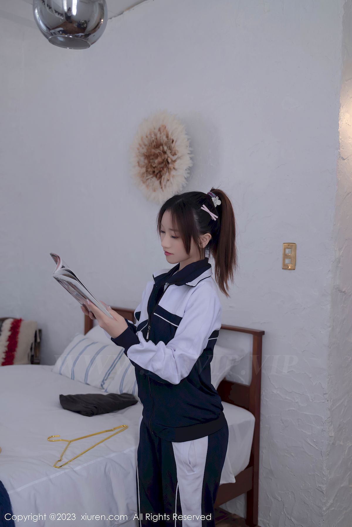 秀人网模特杏子Yada普蓝色学妹制服曼妙身姿日本旅拍