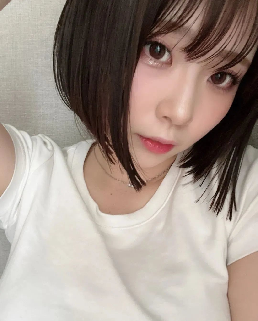 车牌番号小编作品:葵伊吹,童颜G级身材、演技出神入化的萝莉老师! | 黑料正能量