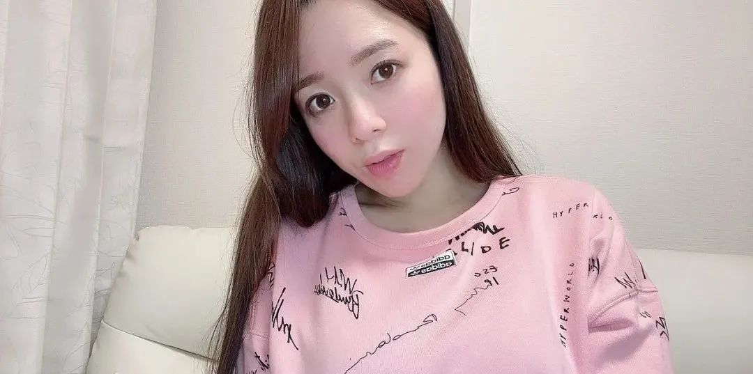 车牌番号小编作品:三岛奈津子,绝世大灯!33岁的有夫之妇 | 黑料正能量