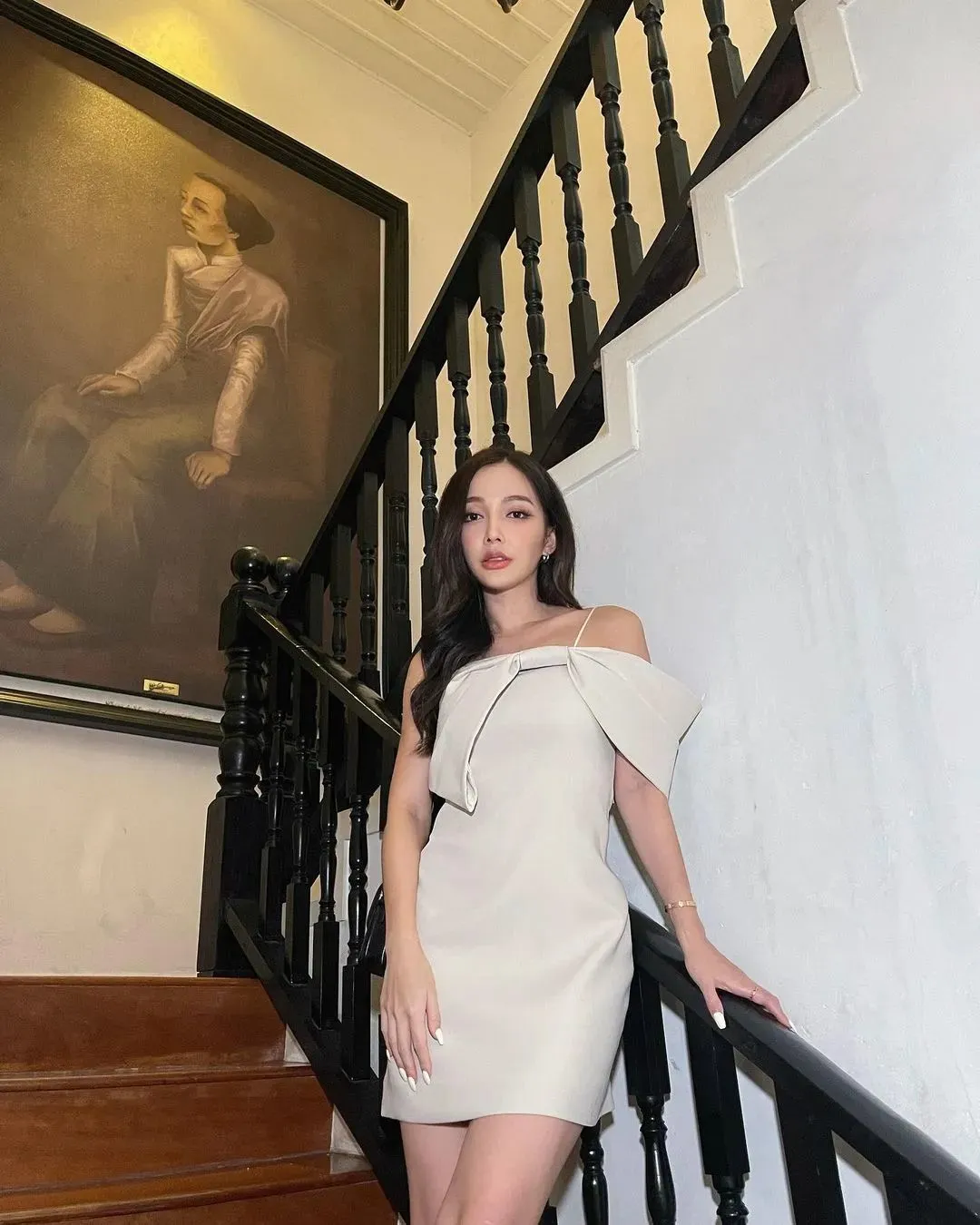 泰国网红rossarineye,风格大胆,大秀身材,完美曲线,惹人喜爱 | 黑料正能量