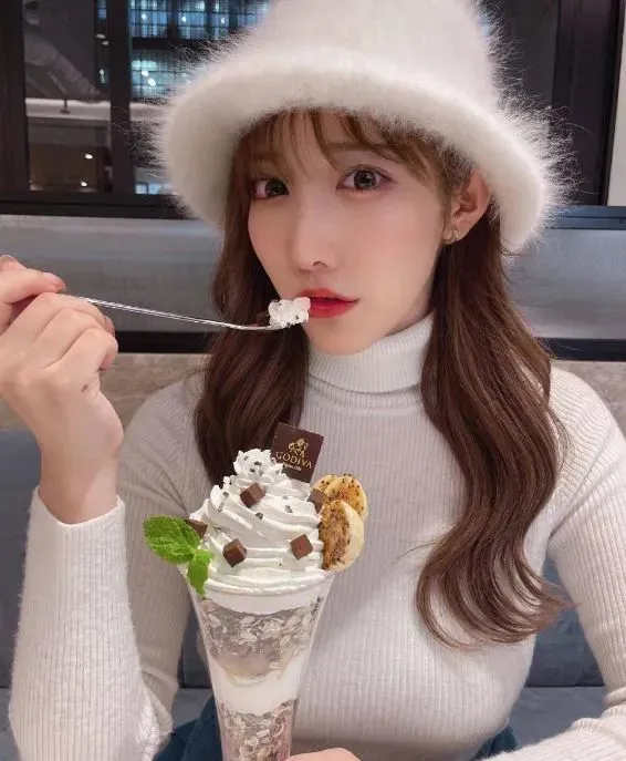 三上悠亚隐退,谁会成为新的业界女王 | 黑料正能量