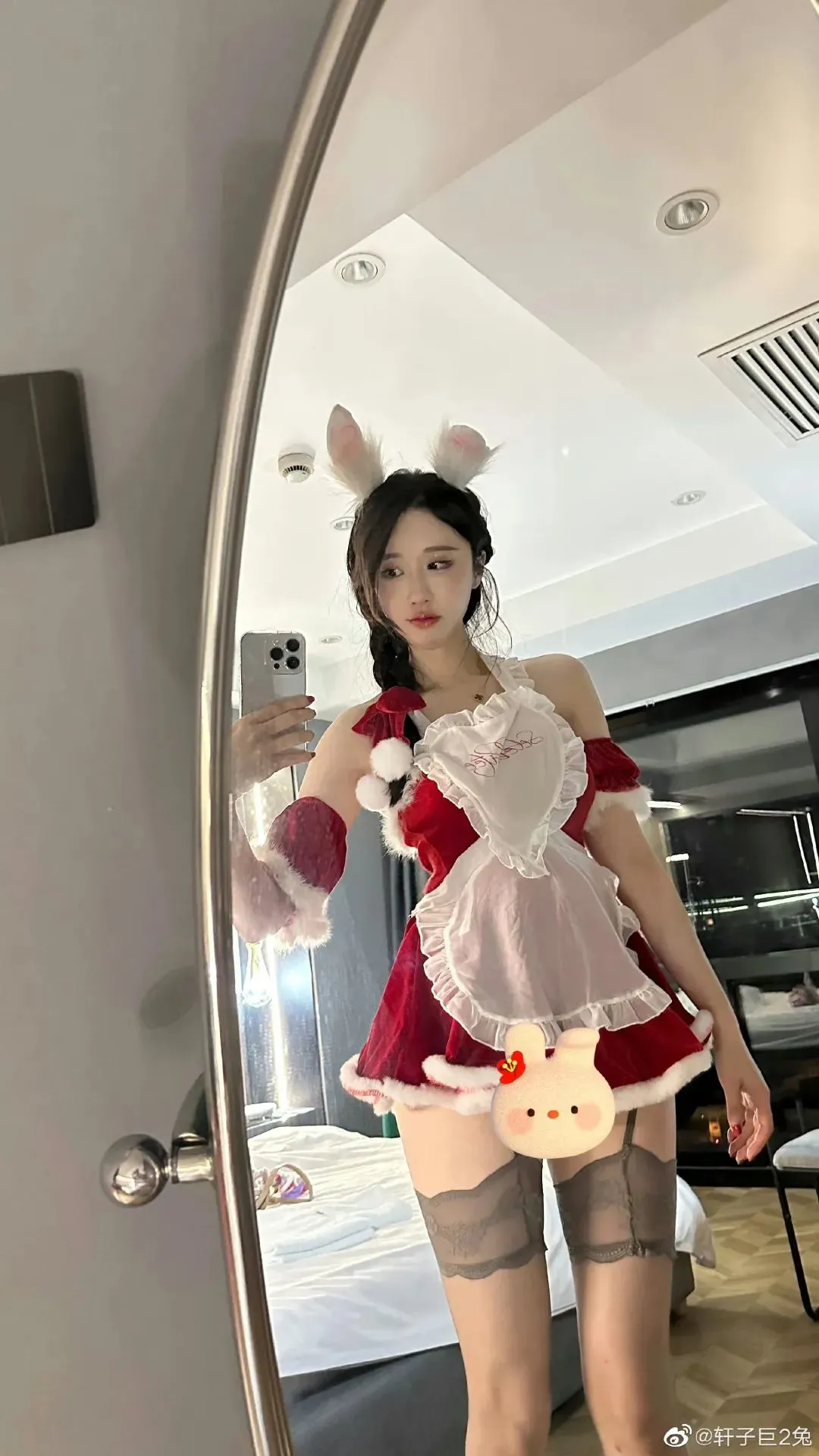 轩子巨二兔颜图社图片是什么?疑似轩子巨2兔视频流出 | 黑料正能量