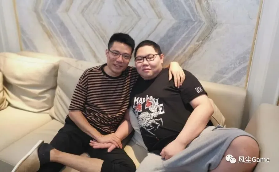 知名主播爆料:卢本伟确定复出了!他在等一个大合同! | 黑料正能量