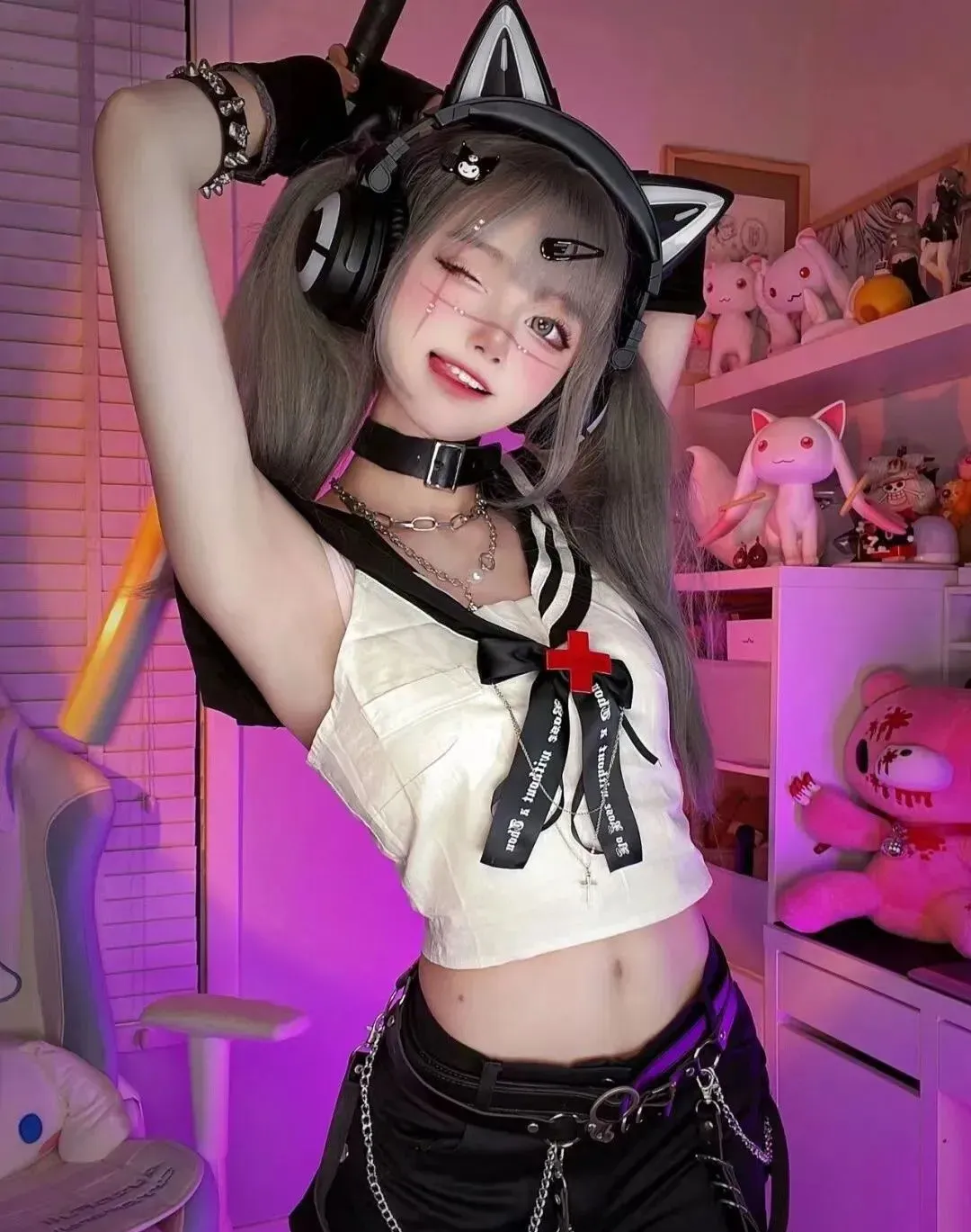 苏恩开火车热舞视频,苏恩的胳肢窝为什么这么黑? | 黑料正能量