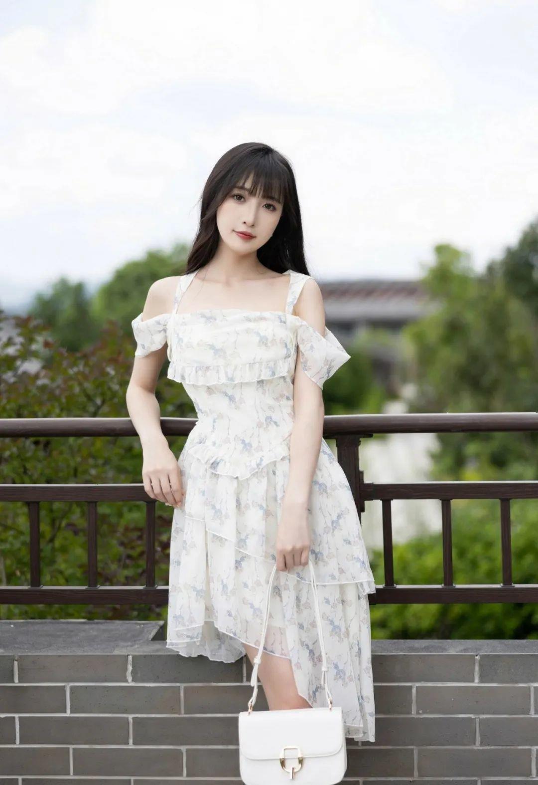 林星阑写真作品——花季少女 摄影评测赏析 | 黑料正能量