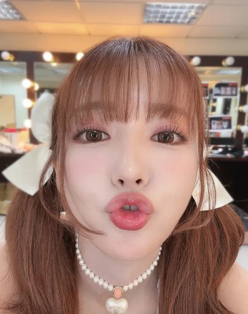 三上悠亚台北成人展晒照,现场多图流出! | 黑料正能量