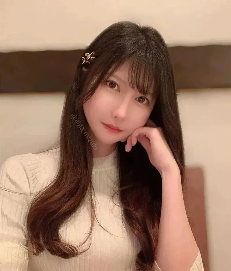 车牌番号小编作品:蓝芽水月,清纯课代表、最清纯的业界老师! | 黑料正能量