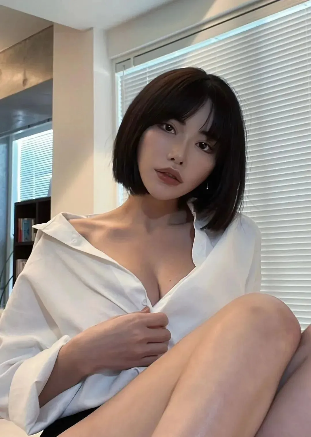 深田咏美(深田えいみ)小姐姐为何如此妩媚动人? | 黑料正能量