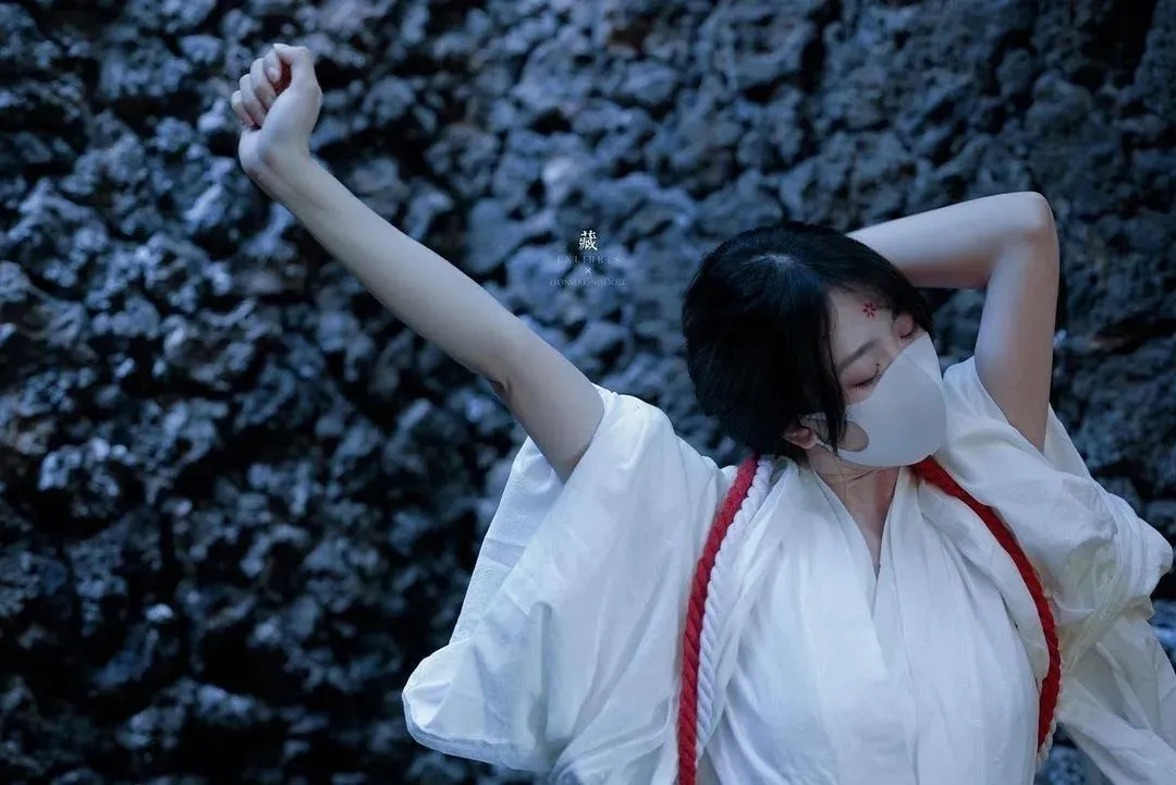 P站亚裔人气女演员精选!拒绝黑车! | 黑料正能量