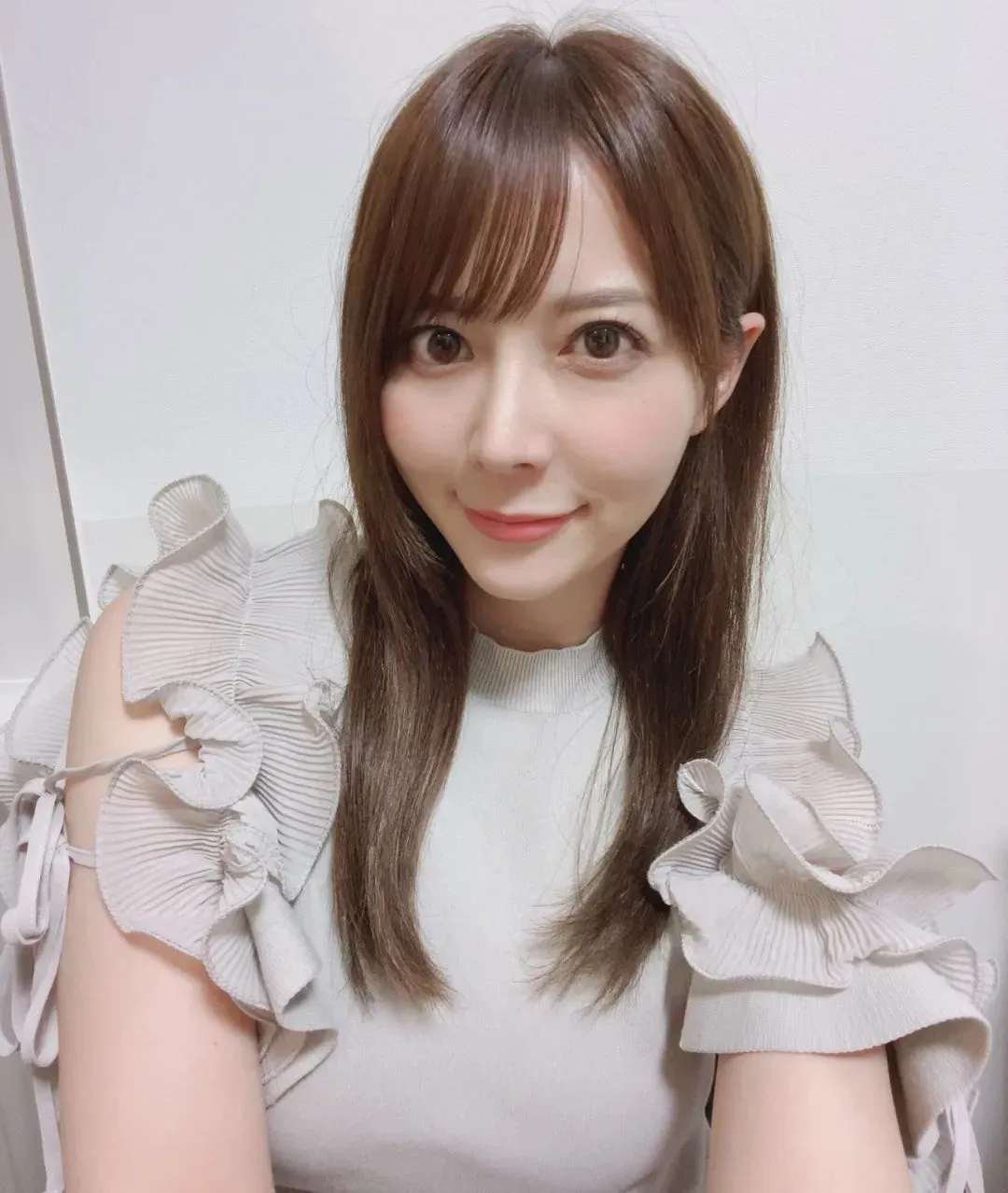 车牌番号小编作品:岬奈奈美—奶油治愈系小姐姐,演技超好! | 黑料正能量