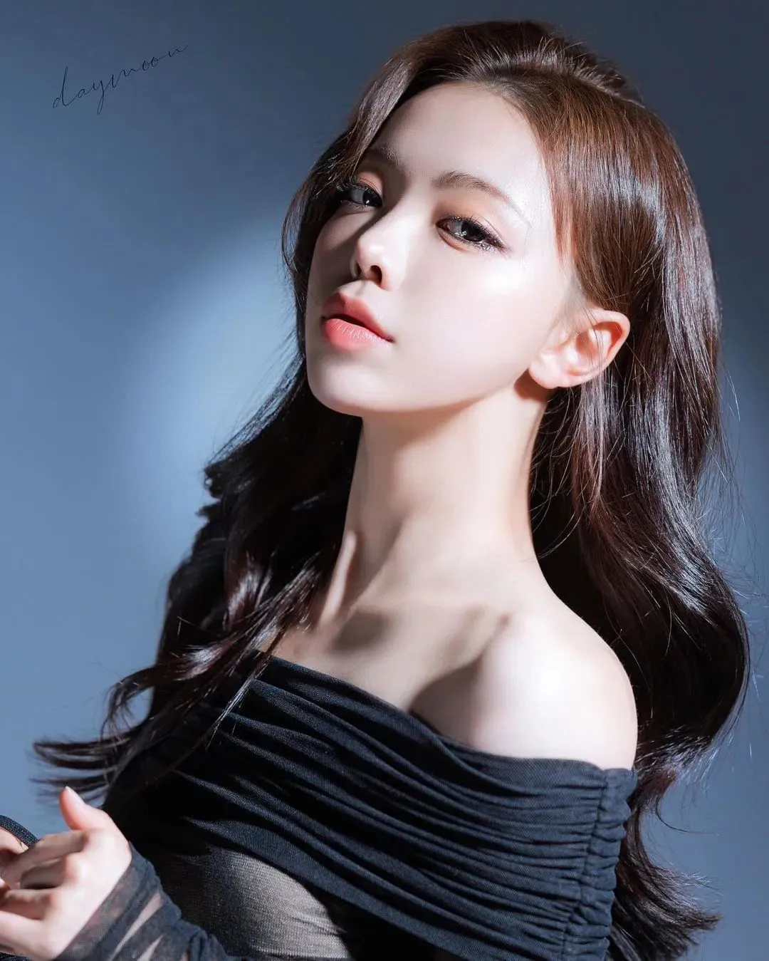 韩国最美摄影师,从幕后到台前,窈窕身段,玲珑曲线,让人神往 | 黑料正能量