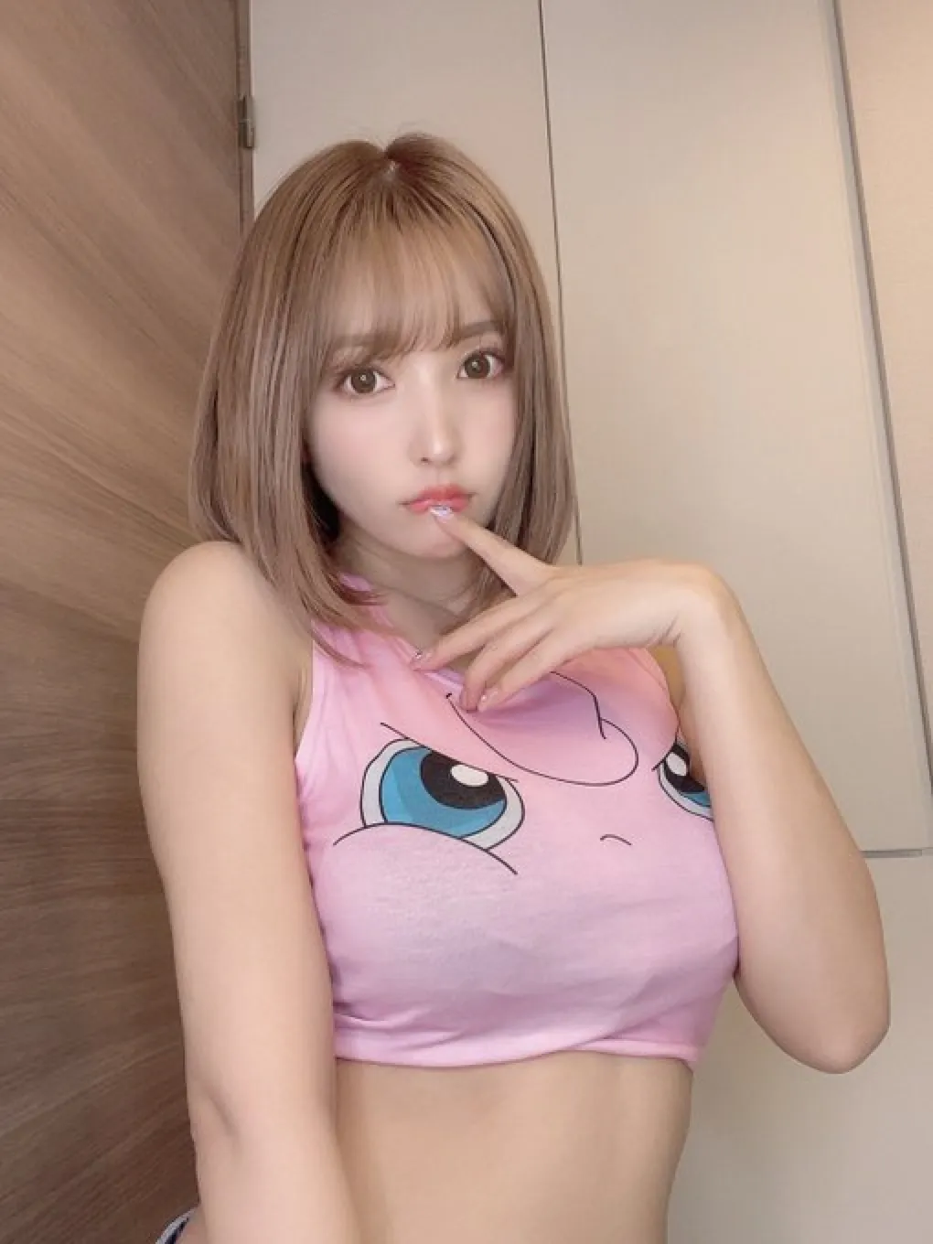 三上悠亚宣布引退惹得集体宅男回忆杀!三上悠亚退圈的原因分析 | 黑料正能量