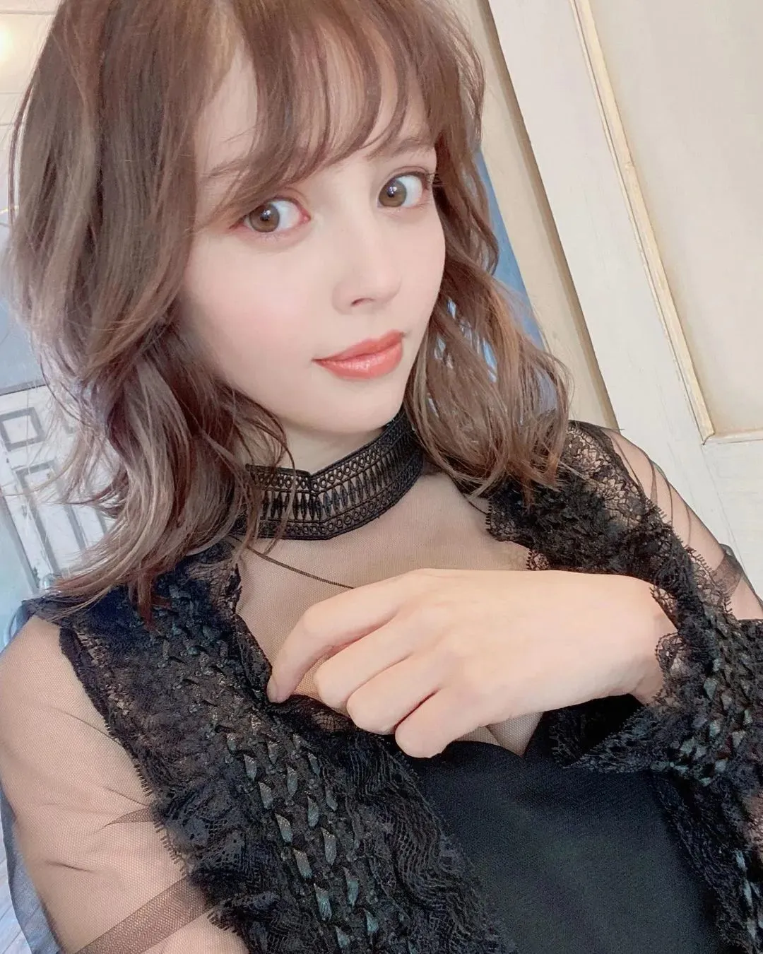 日本混血模特加藤娜娜,白皙皮肤,可爱动人,无辜眼神,惹人怜爱 | 黑料正能量