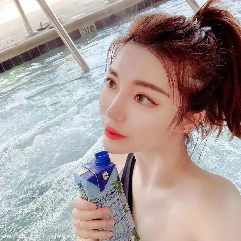 P站亚裔人气女演员精选!拒绝黑车! | 黑料正能量