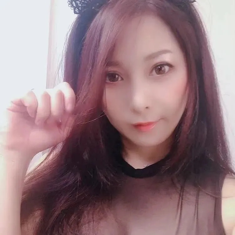 90年代的写真明星40岁居然还AV出道—一色桃子 | 黑料正能量