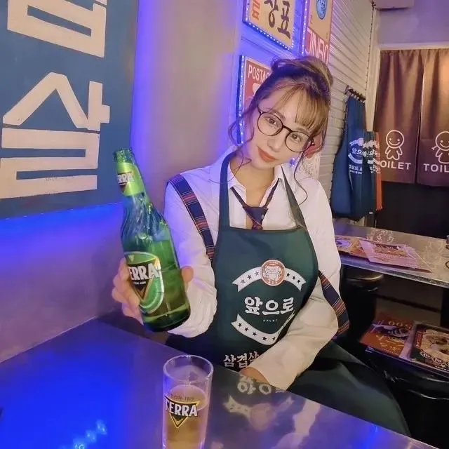 P站亚裔人气女演员精选!拒绝黑车! | 黑料正能量