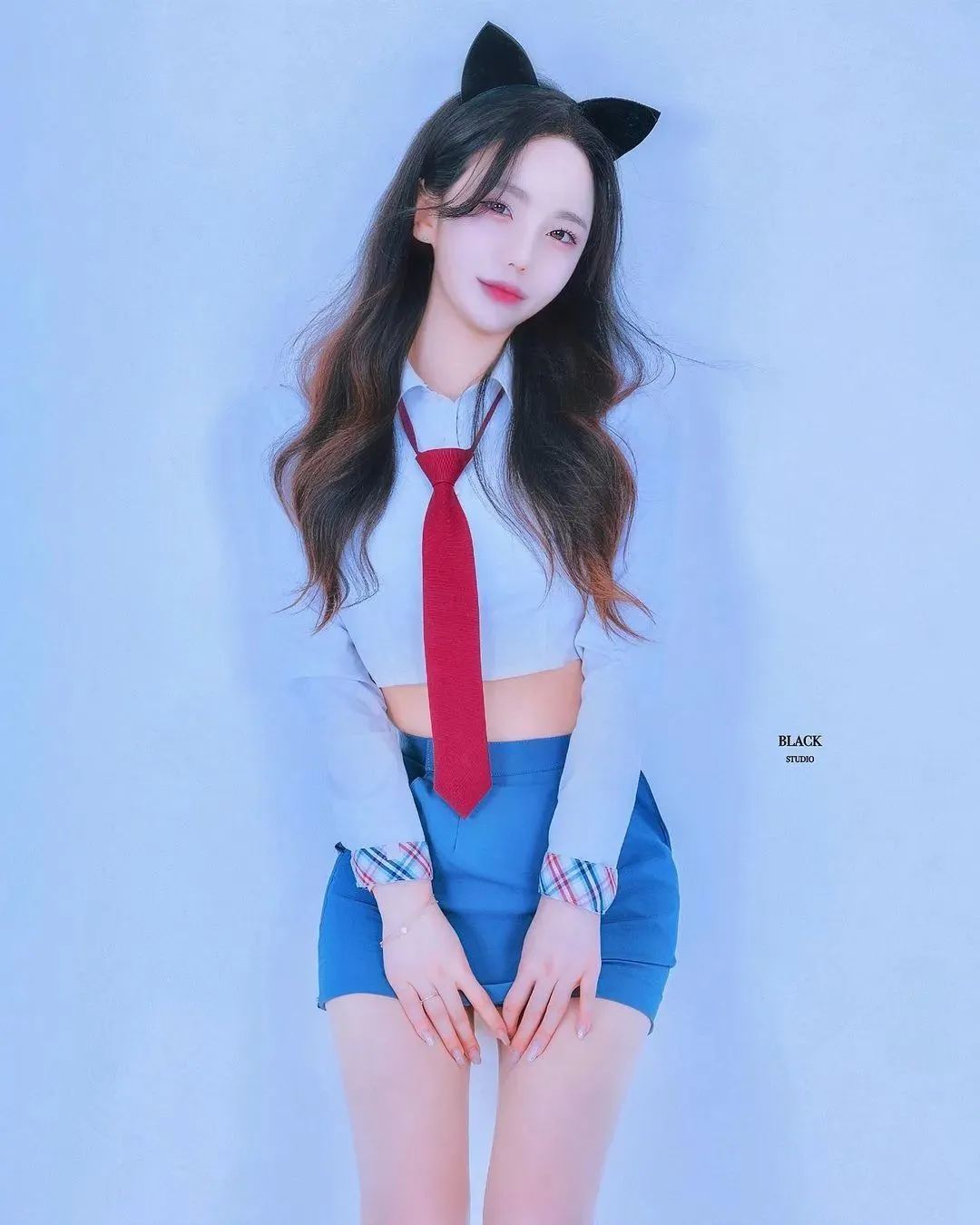 韩国网红1loo4,曲线玲珑,完美大长腿,大胆秀身材 | 黑料正能量