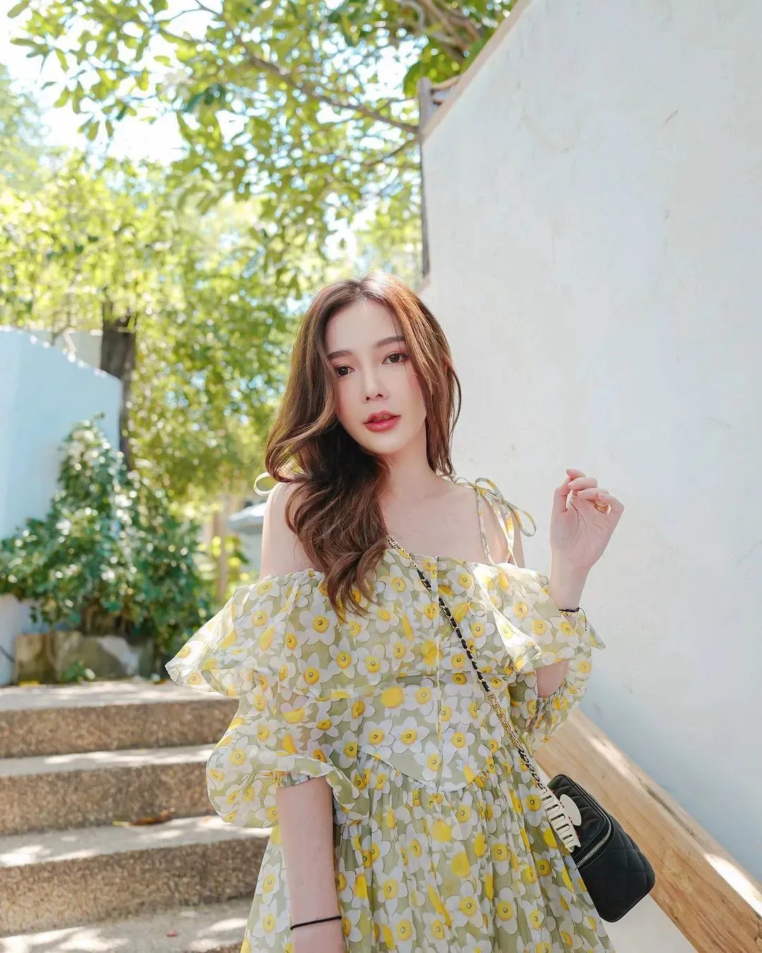 泰国网红rossarineye,风格大胆,大秀身材,完美曲线,惹人喜爱 | 黑料正能量