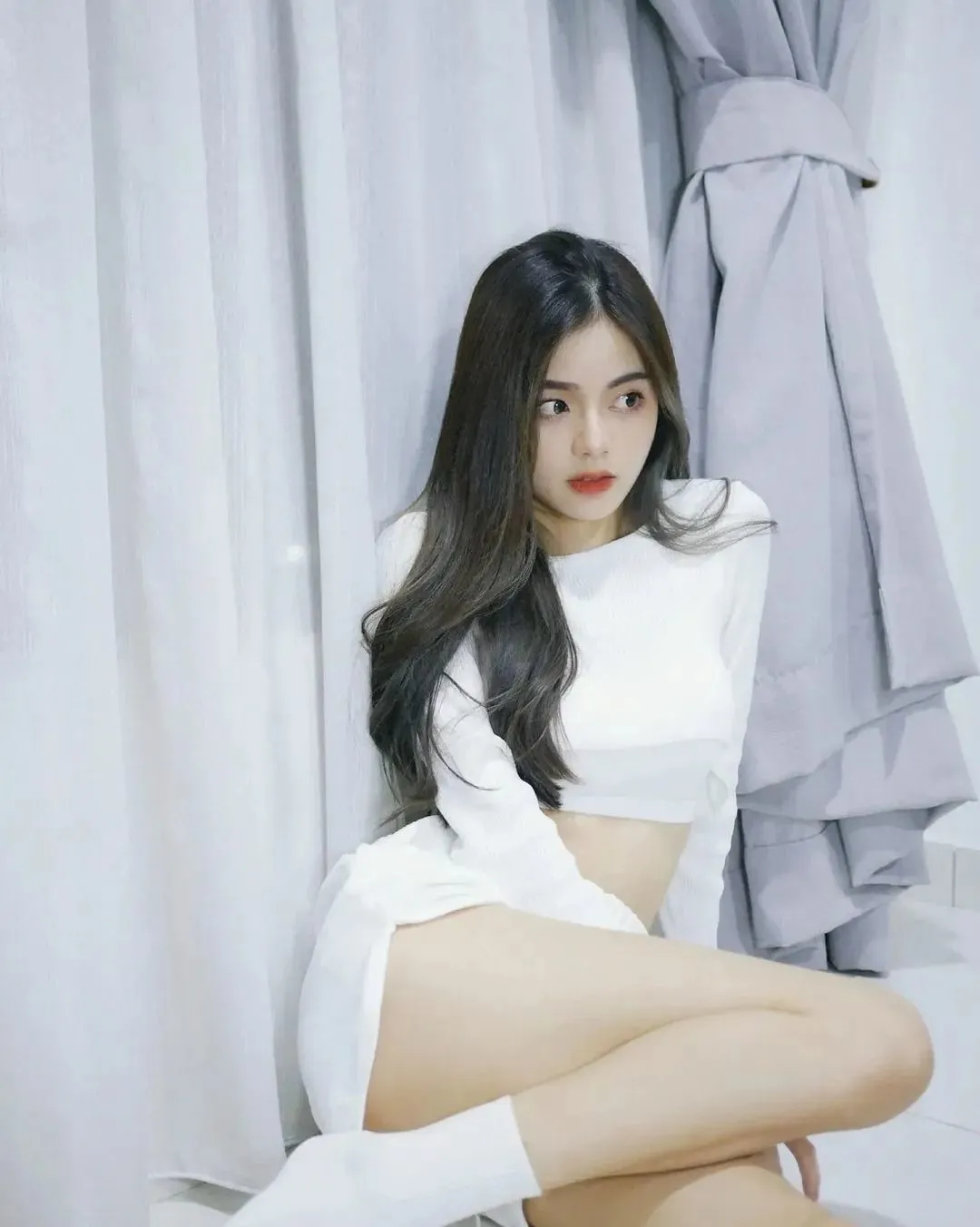 马来杨超越,身材饱满,能纯能欲,完美驾驭各种风格 | 黑料正能量