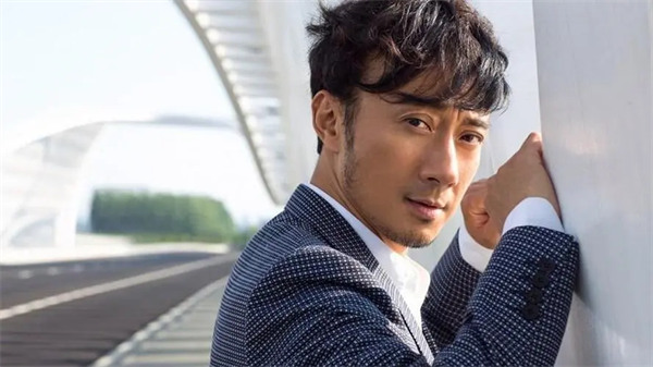 赵立新事件是怎么回事(发表了一些引起民愤的言论)