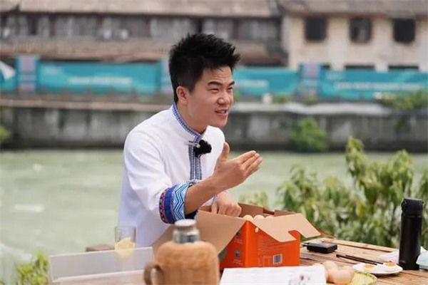 东方甄选小作文事件是怎么回事(换个角度思考也许你就懂了)