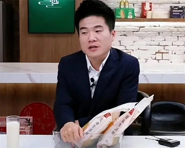 小作文是什么梗什么意思(还得从董宇辉说起)