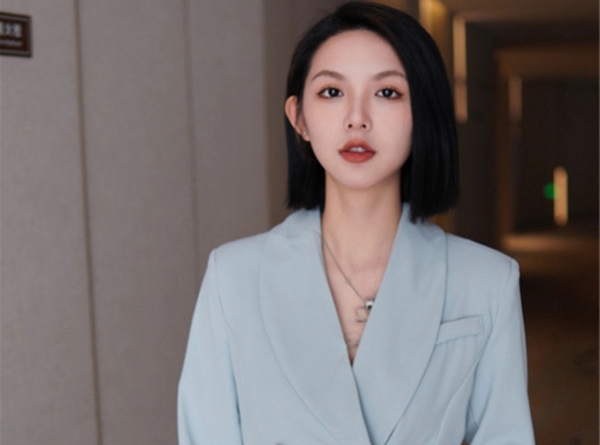 秀人网模特乔一一资料介绍(除了美还有几分野性)