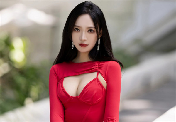 秀人网郑颖珊资料介绍(这丝袜谁受得了)