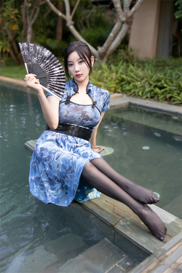 杨晨晨写真作品赏析(就仨字太哇塞)