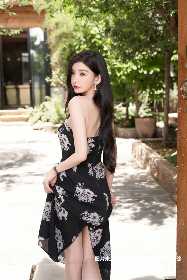 模特周于希资料介绍(身材确实好)