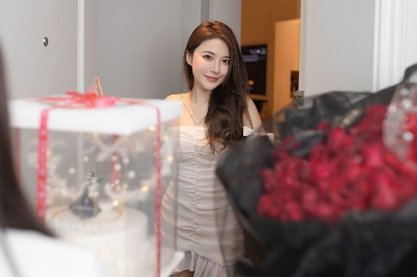 鱼子酱fish个人资料介绍(这种风格就是宅男的菜)