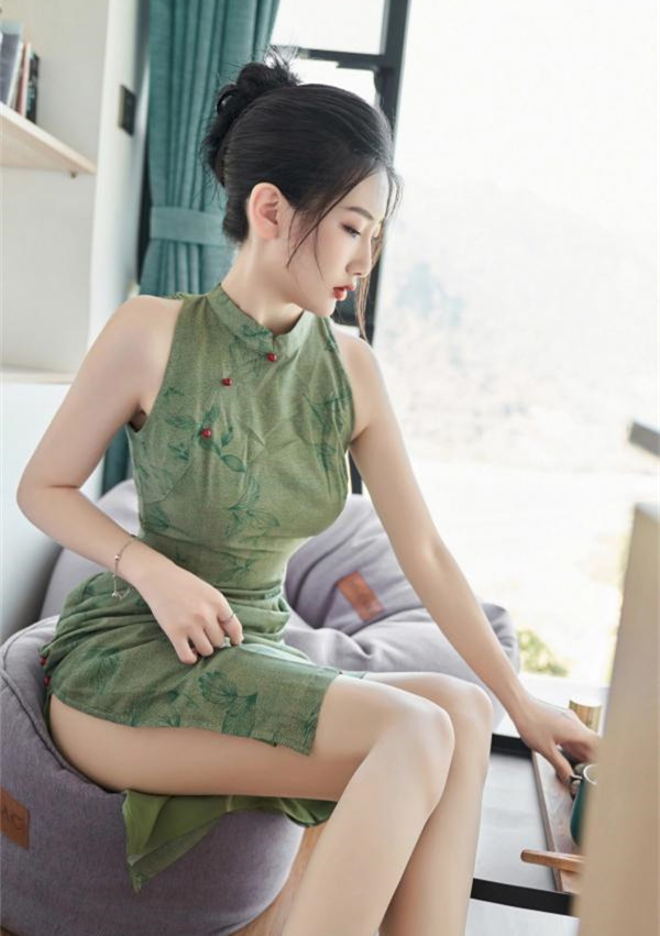 秀人网沈青黛资料介绍(看名字就感觉有气质)