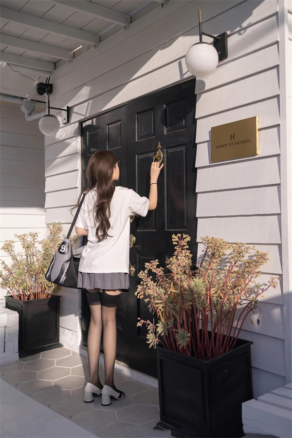 秀人网豆瓣酱资料介绍(别看年纪小特点就是大)