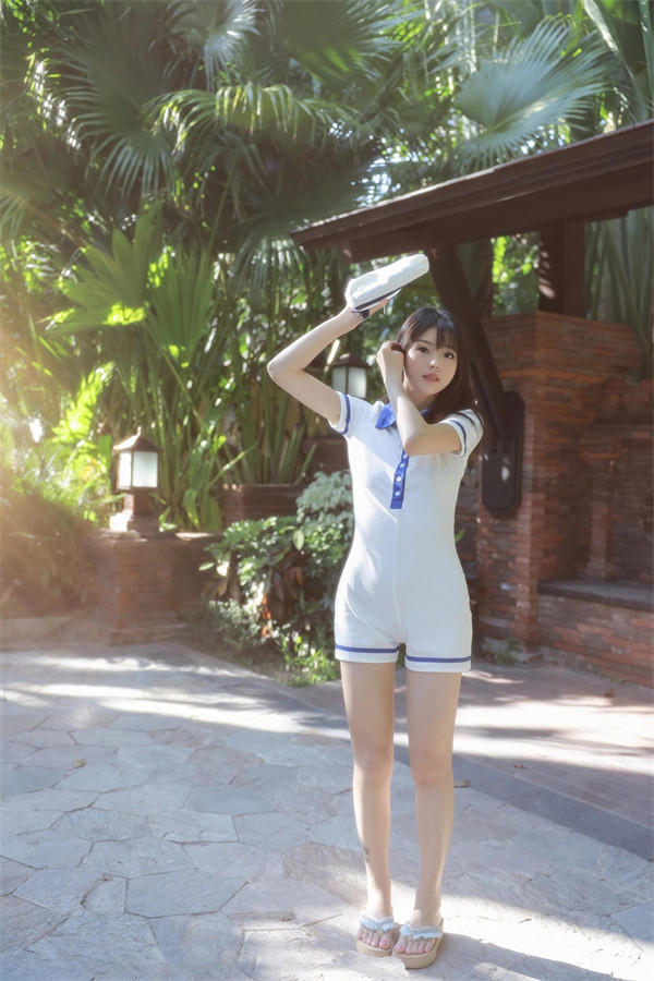 秀人网余贝拉bella资料介绍(水手服说不出的感觉)