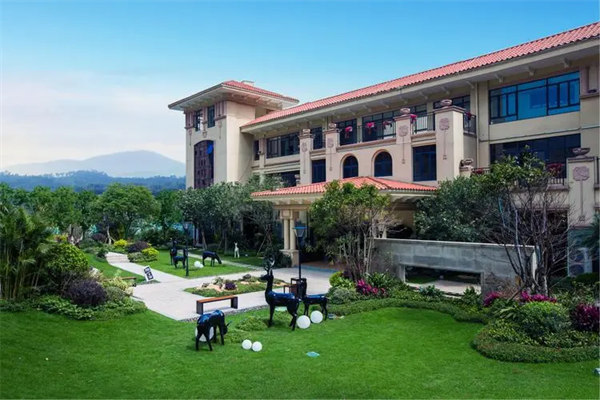 碧桂园突然爆雷暗示房地产崩盘吗(买房子的再等等)